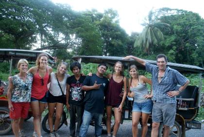 private-tuktuk-driver-tour-guide-battambang